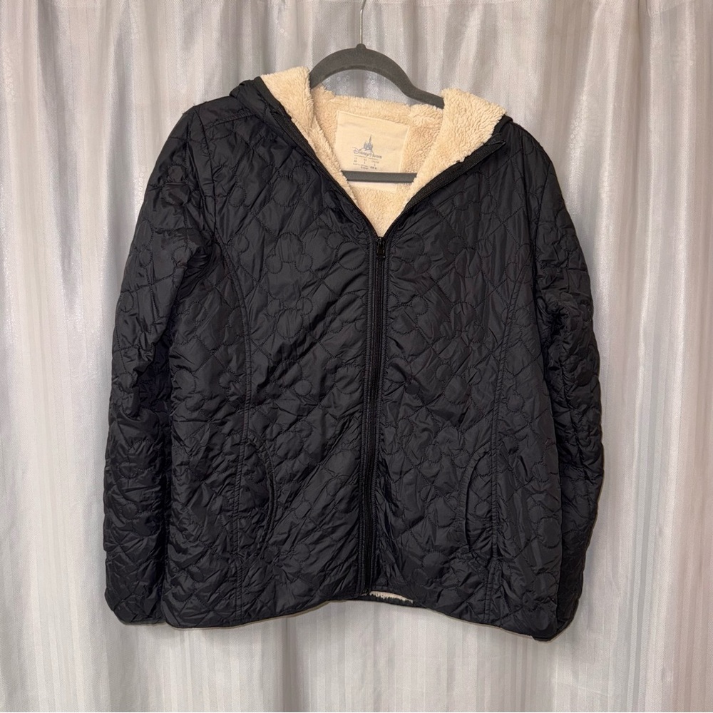Disney Parks Mickey Black Quilted Hooded fleece lined Jacket size M